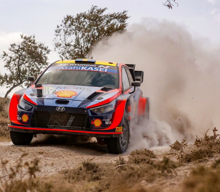 Hyundai Motorsport - debut dificil in Raliul Safari