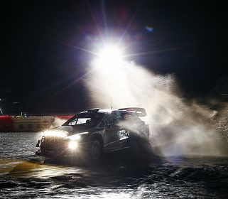 Hyundai Motorsport concureaza in Raliul Marii Britanii