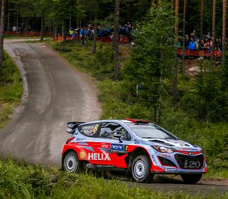 Progrese pentru Hyundai Motorsport in penultima zi a Raliului Finlandei