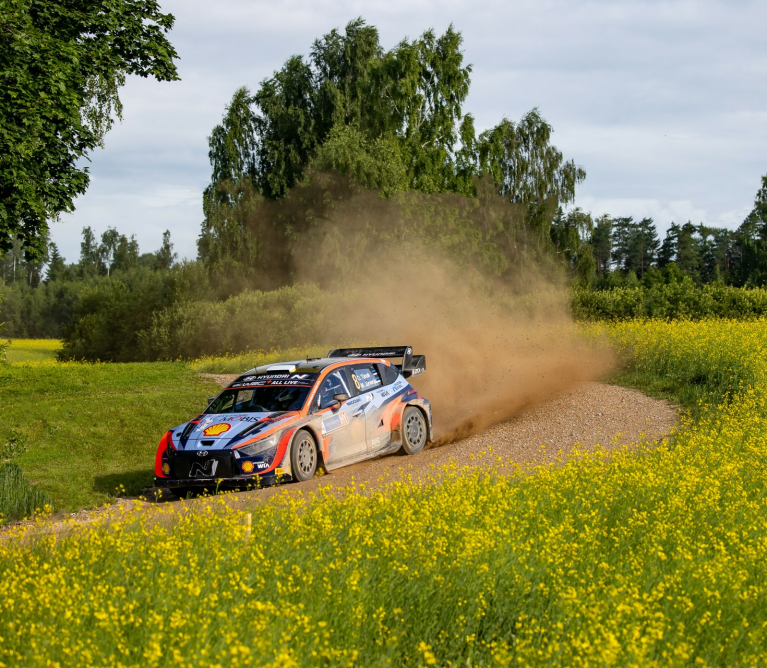 Podium pentru Hyundai Motorsport si Ott Tanak in Raliul Estoniei