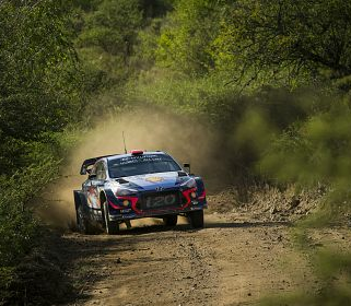 Hyundai Motorsport se lupta pentru un loc pe podium in Raliul Argentinei