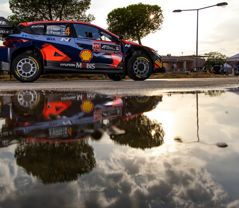 Thierry Neuville si Hyundai Motorsport - lideri dupa prima zi din Raliul Acropolelor