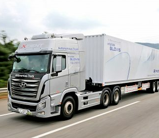 Hyundai a incheiat cu succes primul test cu un camion autonom